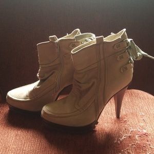 Tan boot heels